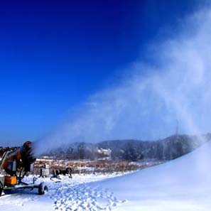 出租造雪機(jī)75000元/天 造雪設(shè)備 戶外嬉雪設(shè)備