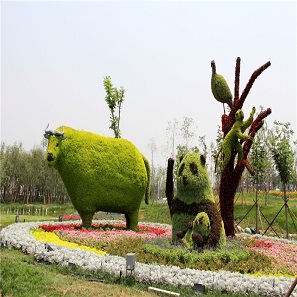 園林景觀布置仿真綠雕 旅行景點雕塑大型蝴蝶環(huán)保綠色植物雕像 仿真綠雕