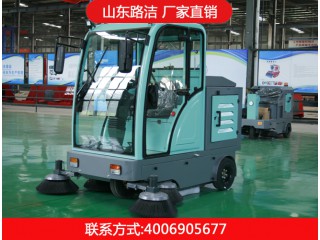 電動掃地車 S2000雙風(fēng)機(jī)