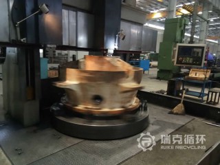 洛陽某砂場GP300圓錐破碎機(jī)檢修